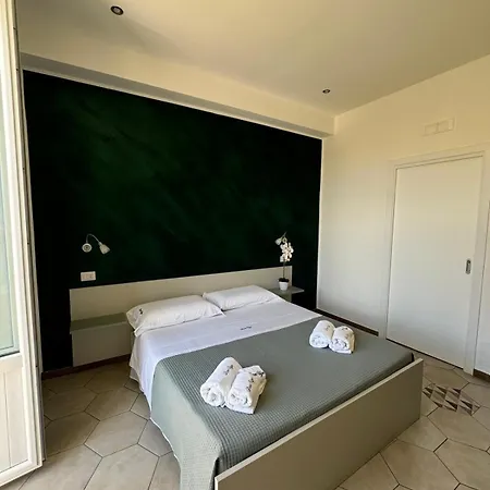 Don Ugo Luxury Rooms Tropea Exterior foto
